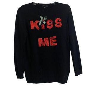 Christmas 🎄 Holiday KISS ME black sequined pullover long sleeved sweater Small